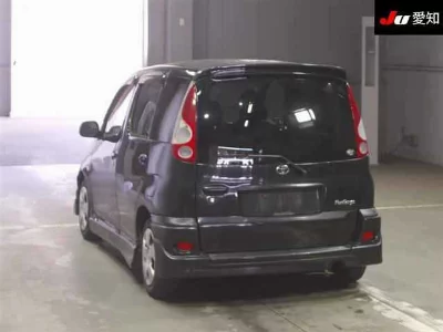 Toyota FUN CARGO