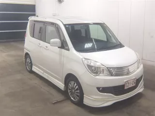 Цена авто Mitsubishi  с аукционов Японии, номер кузова MB15S, пробег 110 000, оценка 8
