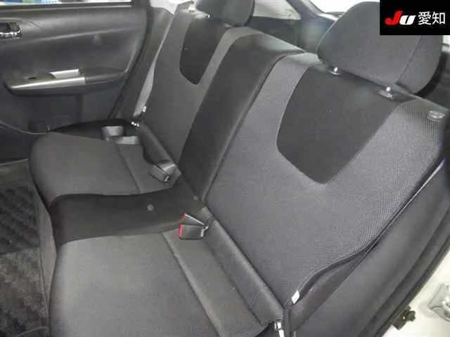 Subaru Impreza  с аукциона в Японии