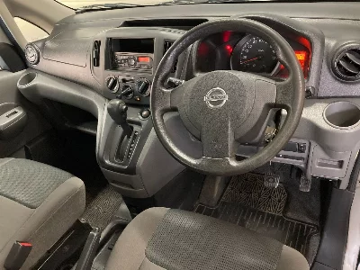 Nissan NV200 VANETTE VAN