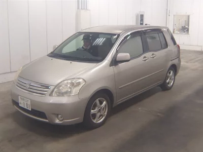 Toyota Raum