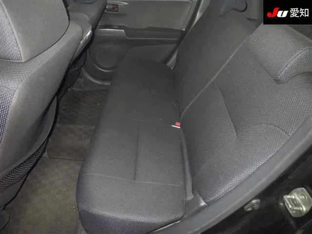 Toyota bB  с аукциона в Японии