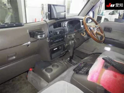 Nissan CARAVAN WAGON