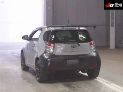 Toyota iQ