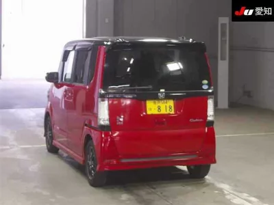 Honda N BOX CUSTOM