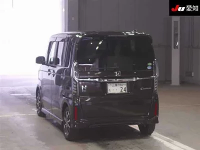 Honda N BOX CUSTOM