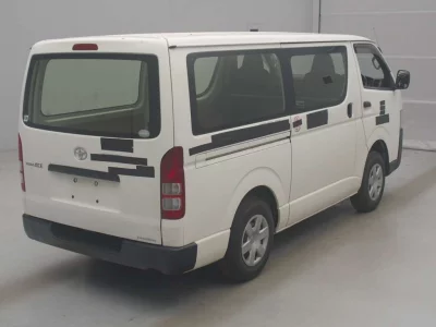 Toyota RegiusAce
