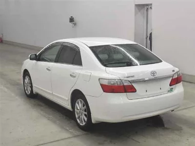 TOYOTA PREMIO