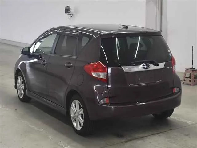 Subaru Trezia  с аукциона в Японии