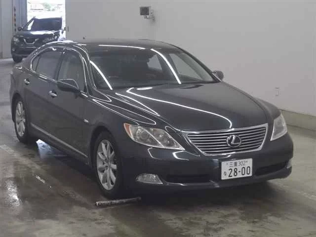 Lexus LS460L  с аукциона в Японии
