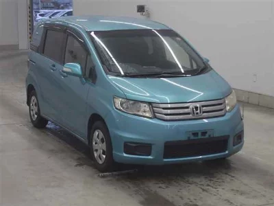 HONDA FREED SPIKE