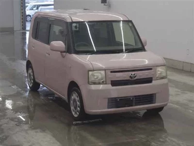 Toyota Pixis Space