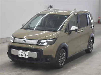 HONDA FREED HYBRID