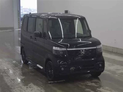 HONDA N BOX CUSTOM