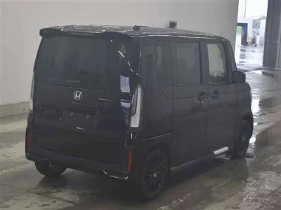 HONDA N BOX CUSTOM