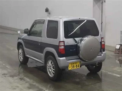 Mitsubishi Pajero Mini