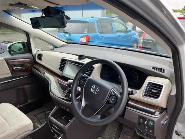 Honda Odyssey  с аукциона в Японии