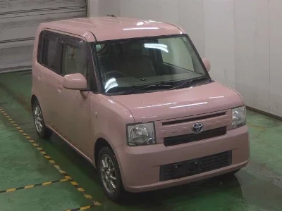 Toyota Pixis Space