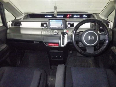 HONDA STEPWGN SPADA