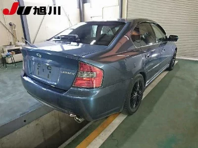 SUBARU LEGACY B4