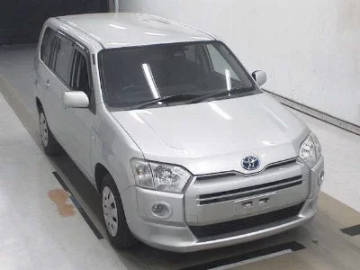 TOYOTA SUCCEED VAN