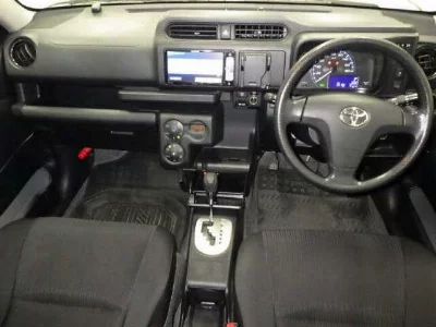 TOYOTA SUCCEED VAN