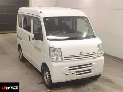 MITSUBISHI MINICAB