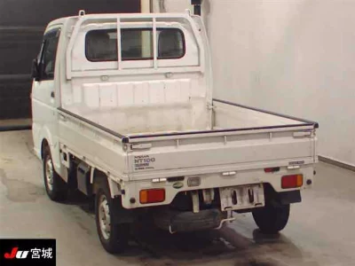 NISSAN NT100 CLIPPER