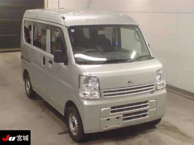 NISSAN NV100 CLIPPER