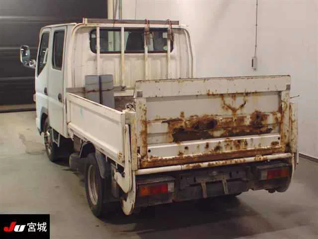 Mitsubishi Fuso Canter  с аукциона в Японии