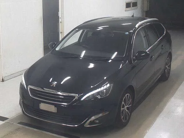 Peugeot 308  с аукциона в Японии