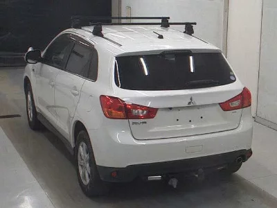 Mitsubishi RVR
