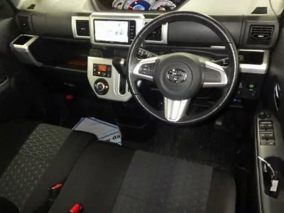 TOYOTA PIXIS MEGA