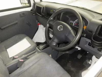 NISSAN NT100 CLIPPER