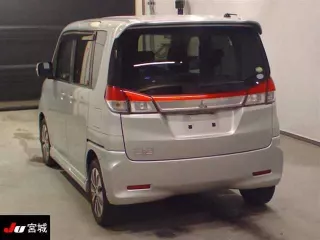 Цена авто Mitsubishi  с аукционов Японии, номер кузова MB15S, пробег 120 000, оценка 2