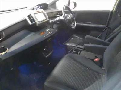 HONDA FREED SPIKE