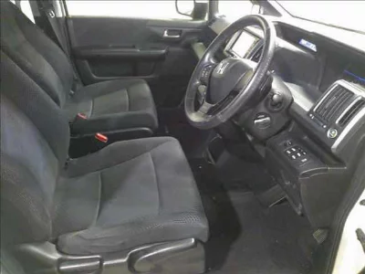 HONDA STEPWGN SPADA