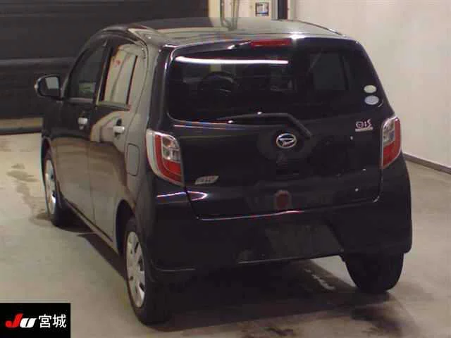 Daihatsu Mira e:S  с аукциона в Японии