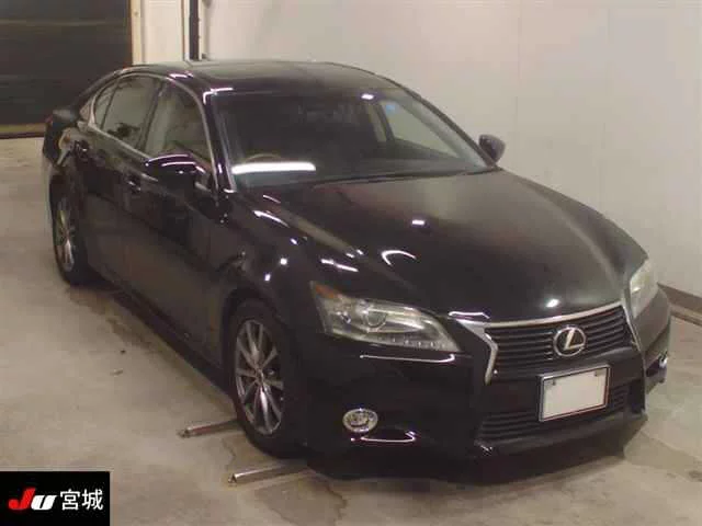 Lexus GS  с аукциона в Японии