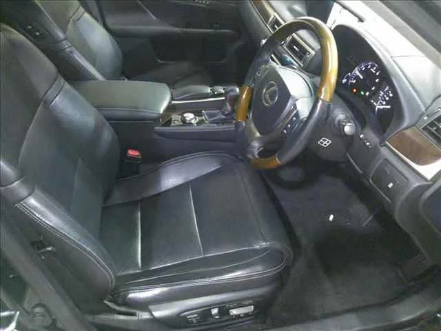Lexus GS  с аукциона в Японии