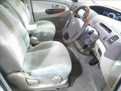 Toyota ESTIMA L