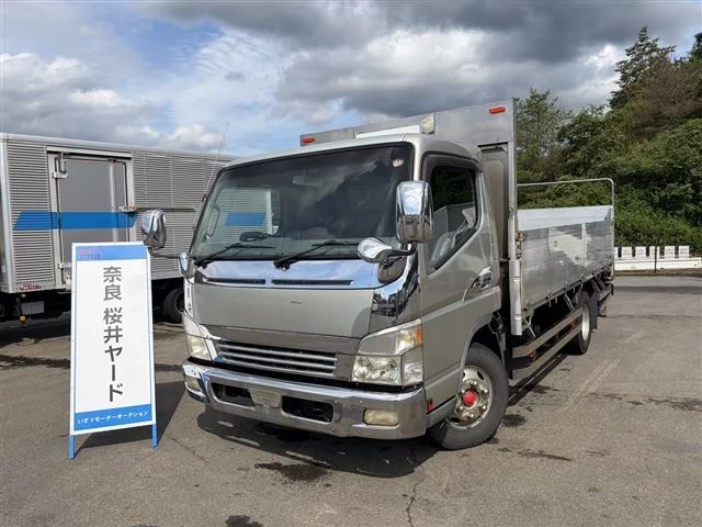 Mitsubishi Fuso Canter  с аукциона в Японии