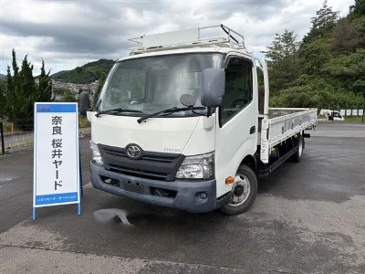 TOYOTA DYNA