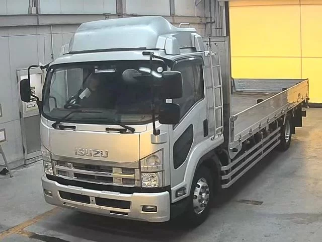 Isuzu Forward  с аукциона в Японии