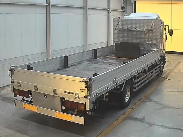 Isuzu Forward  с аукциона в Японии