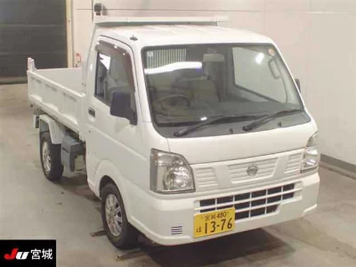Nissan NT100 Clipper