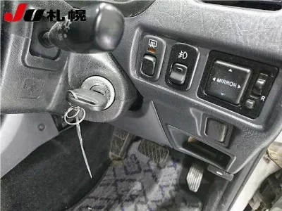 DAIHATSU TERIOS KID