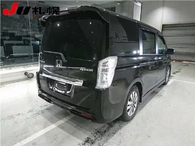 HONDA STEPWGN SPADA