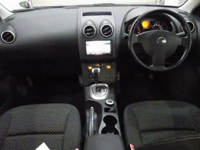 NISSAN DUALIS