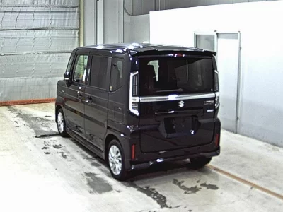 Suzuki Spacia Custom